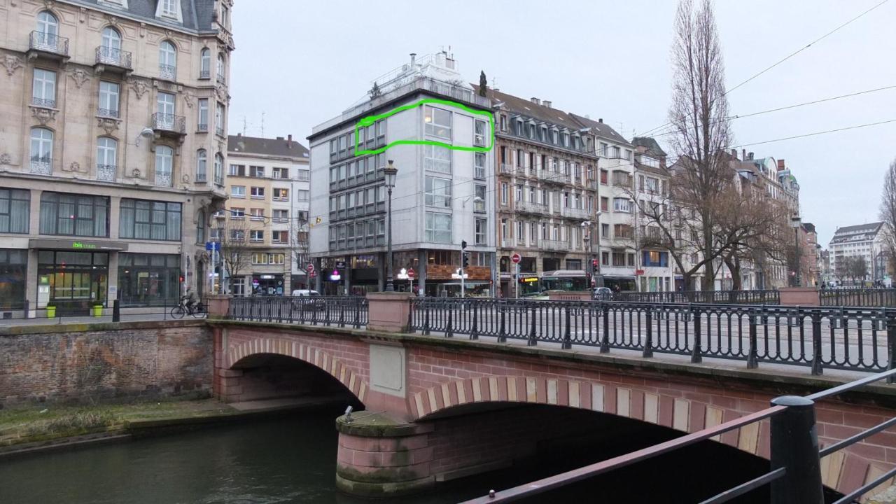Spacieux Appartement Avec Vue Sur Les Quais Strasburgo Esterno foto