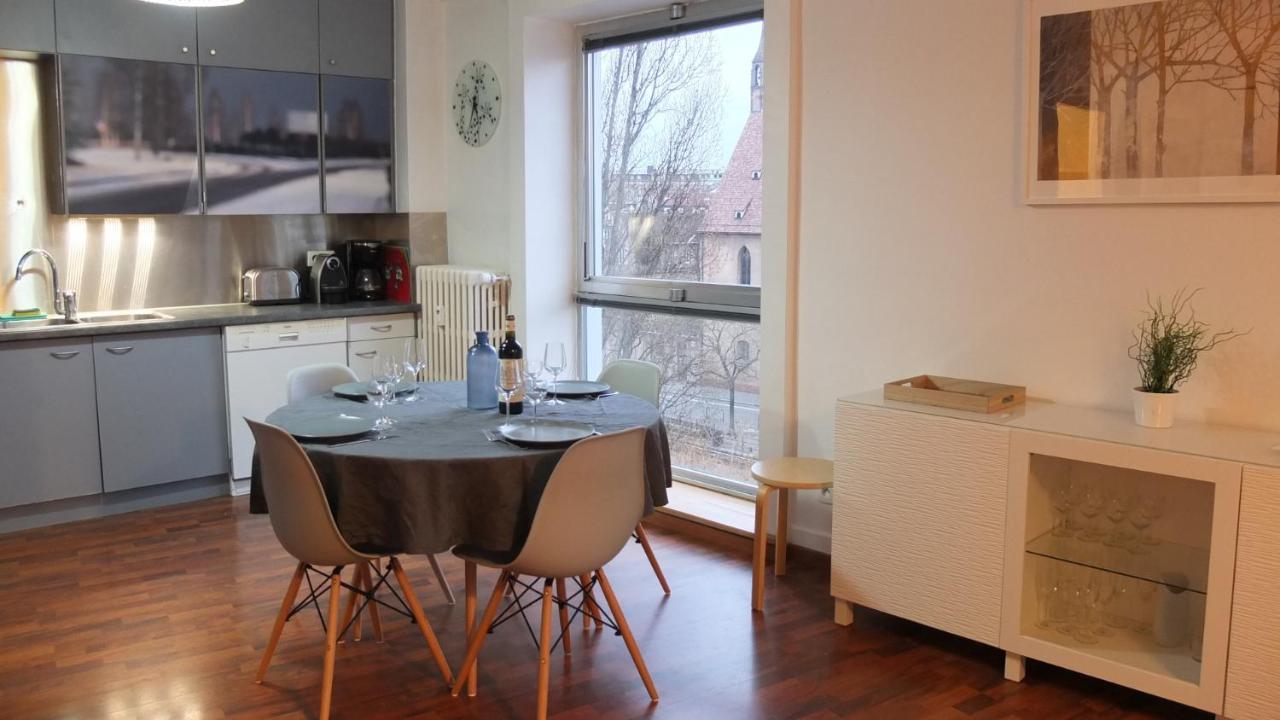 Spacieux Appartement Avec Vue Sur Les Quais Strasburgo Esterno foto